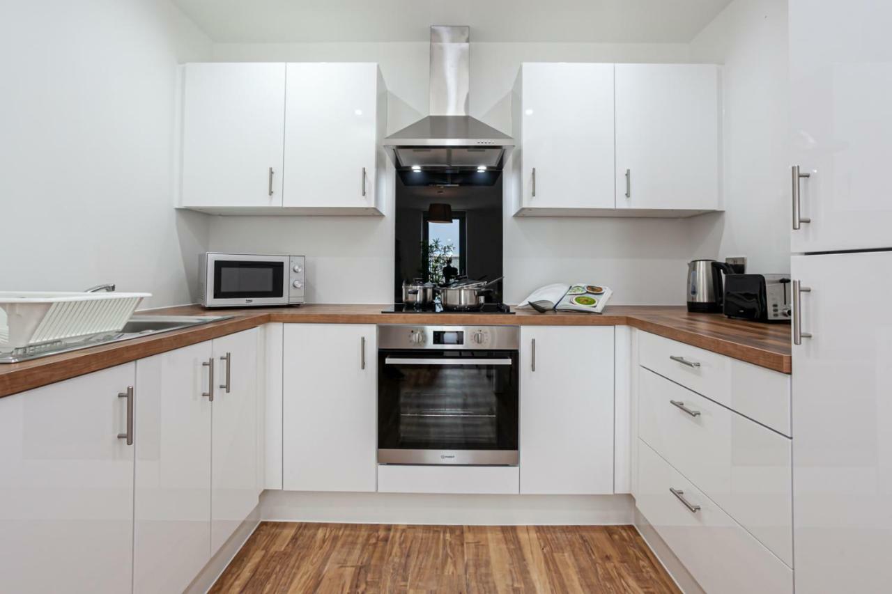 X1 Apartments Salford Quays ภายนอก รูปภาพ